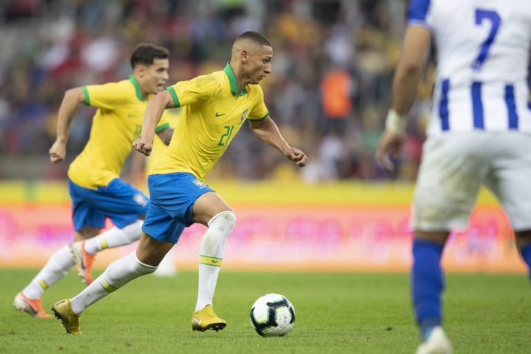 ELIMINATÓRIAS SUL-AMERICANA . JUNHO. BRASIL. EQUADOR. PARAGUAI.