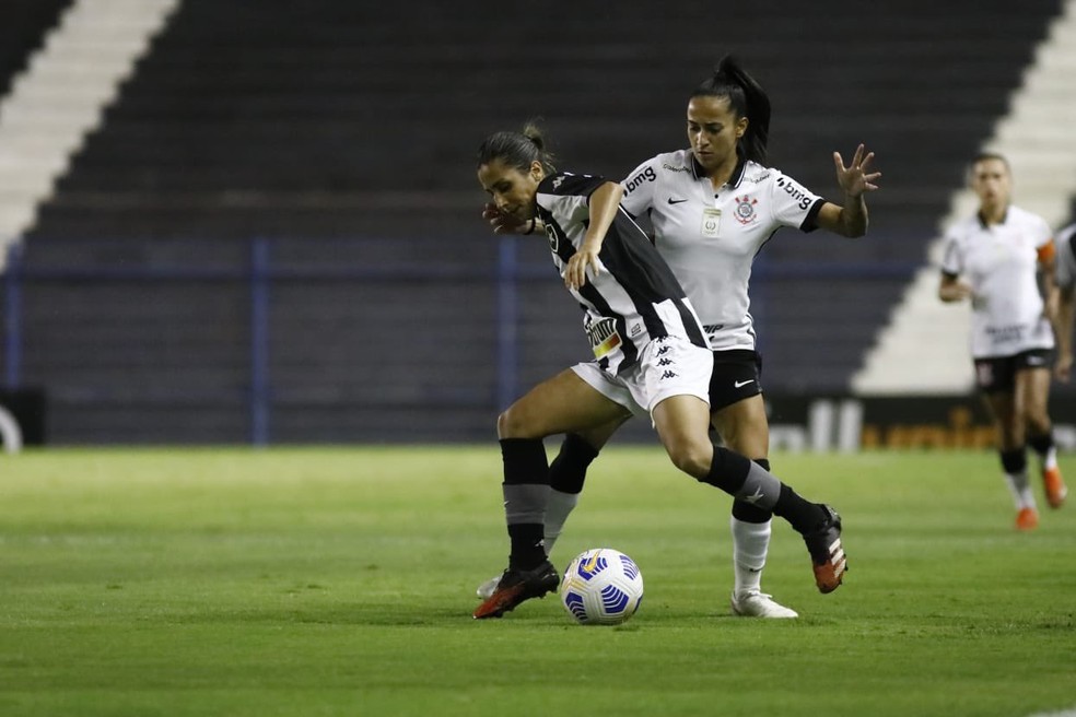 CAMPEONATO BRASILEIRO DE FUTEBOL FEMINO DA SÉRIE A1 D E2021. PRIMEIRA FASE. TERCEIRA RODADA. CORINTHIANS-SP. BOTAFOGO-RJ.