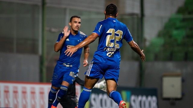 CAMPEONATO MINEIRO DE 2021. PRIMEIRA FASE. OITAVA RODADA. CRUZEIRO-MG. COIMBRA-MG.
