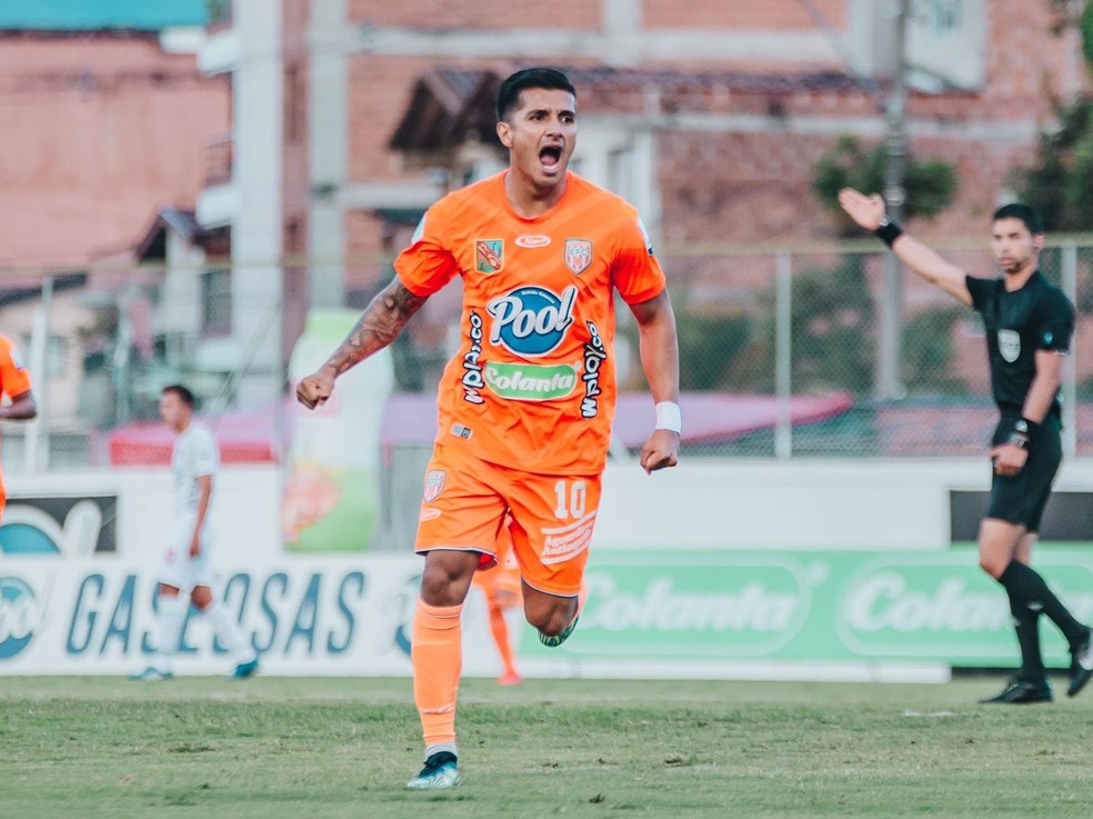 CRUZEIRO-MG. BRASIL. ENVIGADO. COLÔMBIA. YEISON GUZMÁN.
