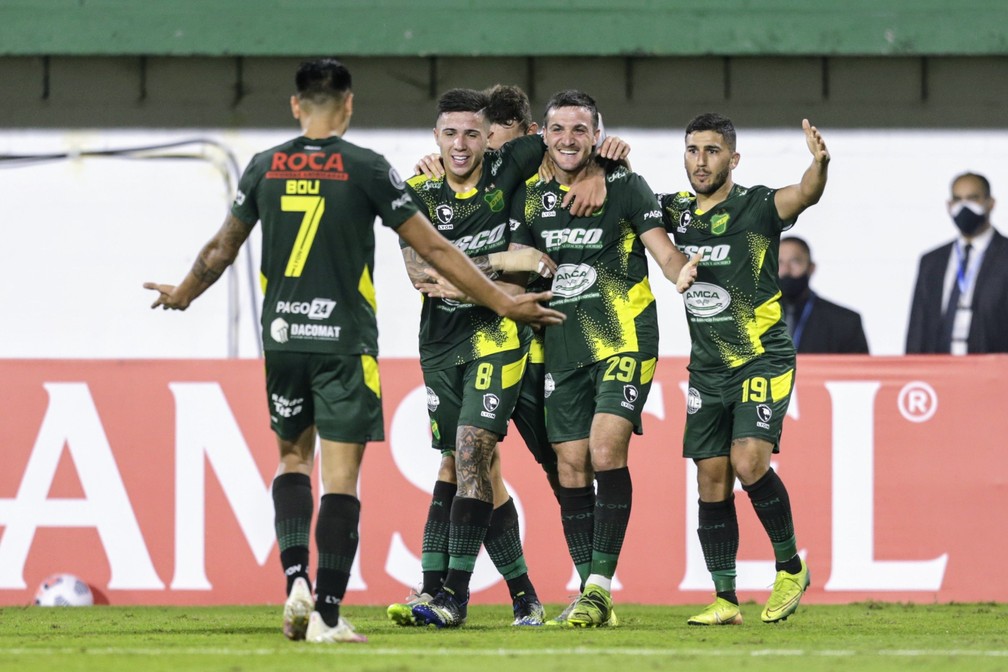 TAÇA LIBERTADORES DA AMÉRICA DE 2021. FASE DE GRUPOS. GRUPO A. SEGUNDA RODADA. DEFENSA Y JUSTICIA. ARGENTINA. UNIVERSITÁRIO. PERU.