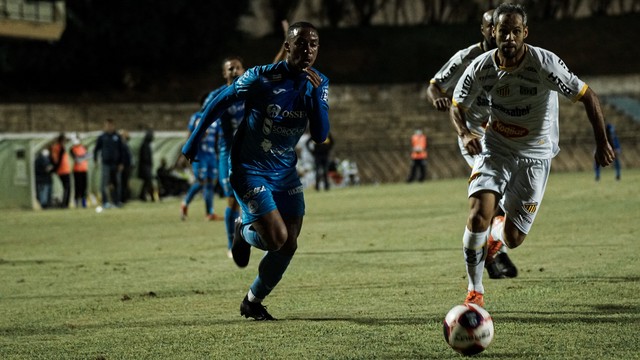CAMPEONATO PAULISTA DE 2021. PRIEMIRA FASE. OITAVA RODADA. GRUPO B. SÃO BENTO-SP. NOVORIZONTINO-SP.