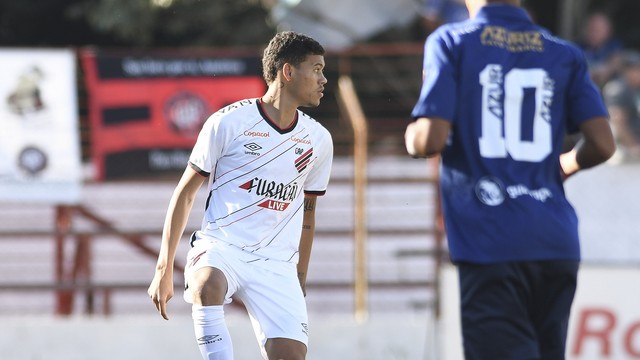 CAMPEONATO PARANAENSE DE 2021. PRIMEIRA FASE. OITAVA RODADA. ARARIZ-PR. ATHLETICO-PR.