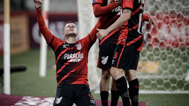 COPA SUL-AMERICANA DE 2021. FASE D EGRUPOS. GRUPO D. QUINTA RODADA. ATHLETICO-PR. BRASIL. MELGAR. PERU.