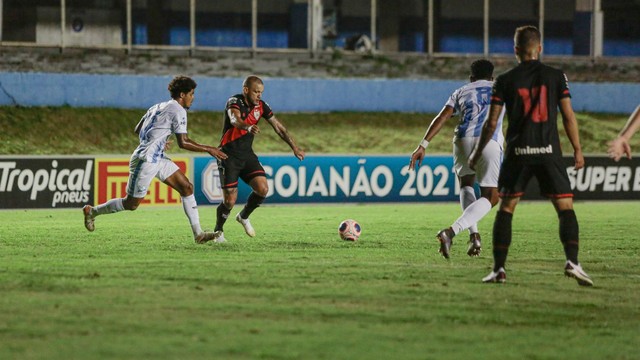 CAMPEONATO GOIANIENSE DE 2021. SEMIFINAL. JOGO DE IDA. PRIMEIRA PARTIDA. GRÊMIO ANÁPOLIS-GO. ATLÉTICO-GO.
