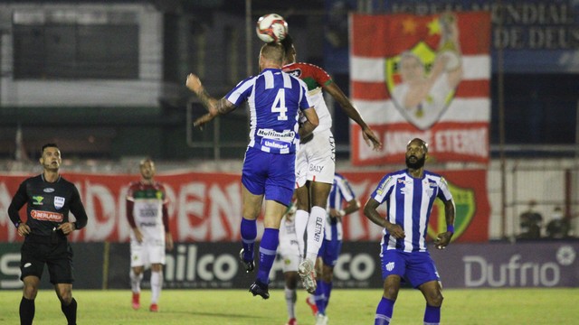 CAMPEONATO CATARINENSE DE 2021. SEMIFINAL. JOGO DE VOLTA. SEGUNDA PARTIDA. AVAÍ-SC. CLASSIFICADO. BRUSQUE-SC. ELIMINADO.