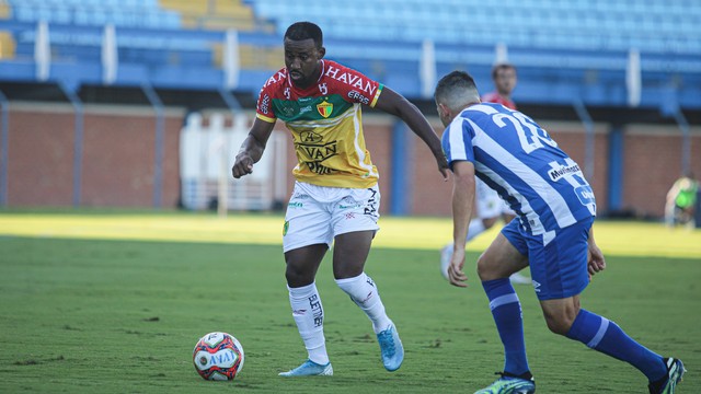 CAMPEONATO CATARINENSE DE 2021. SEMIFINAIS. JOGO DE IDA. PRIEMIRA PARTIDA. BRUSQUE-SC. AVAÍ-SC.