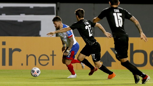 COPA SUL-AMERICANA DE 2021. FASE DE GRUPOS. GRUPO B. SEXTA RODADA. MONTEVIDEO CITY TORQUE. URUGUAI. SEGUNDO LUGAR. BAHIA-BA. BRASIL. TERCEIRO LUGAR.