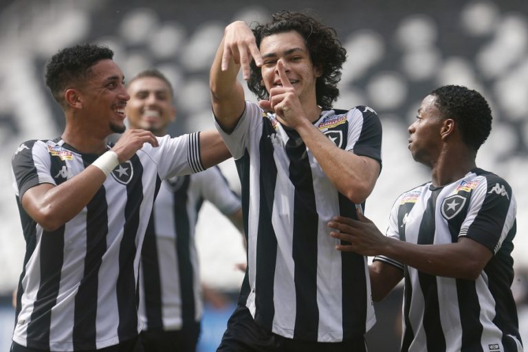 COPA DO BRASIL SUB-20 DE 2021. QUARTAS DE FINAL. JOGO DE VOLTA. SEGUNDA PARTIDA. BOTAFOGO-RJ. CLASSIFICADO. FLORESTA-CE. ELIMINADO.