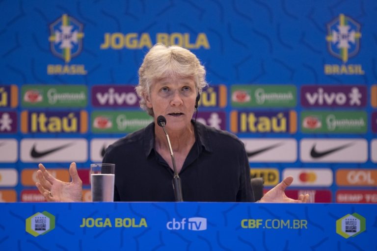 CONVOCAÇÃO DA SELEÇÃO BRASILEIRA DE FUTEBOL FEMININO. PIA. SUNDHAGE.