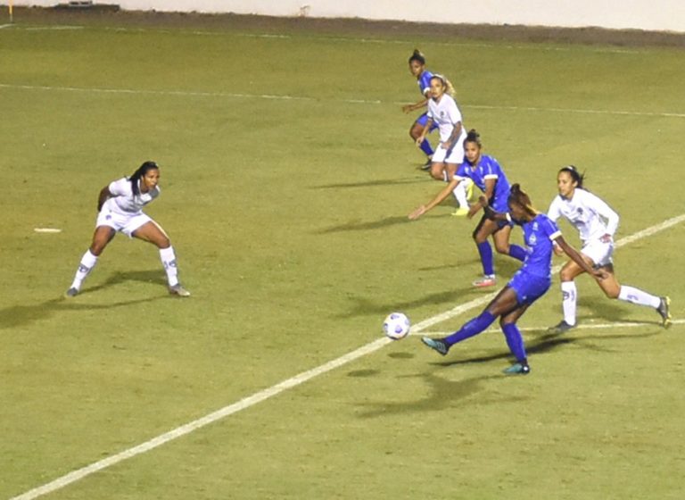 CAMPEONAOT BRASILEIRO DE FUTEBOL FEMININO DA SÉRIE A1 D E2021. PRIMEIRA FASE. QUINTA RODADA. REAL BRASÍLIA-DF. SÃO JOSÉ-SP.