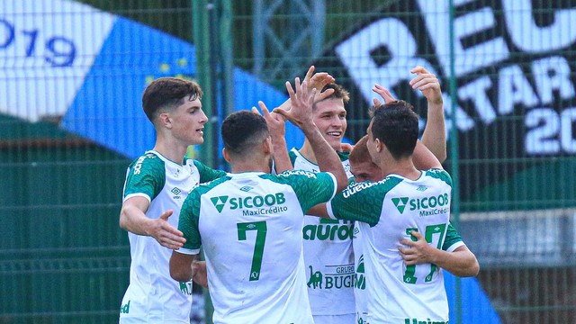 CAMPEONATI CATARINENSE DE 2021. SEMIFINAL. JOGO DE VOLTA. SEGUNDA PARTIDA. CHAPECOENSE-SC. CLASSIFICADO. MARCÍLIO DIAS-SC. ELIMINADO.