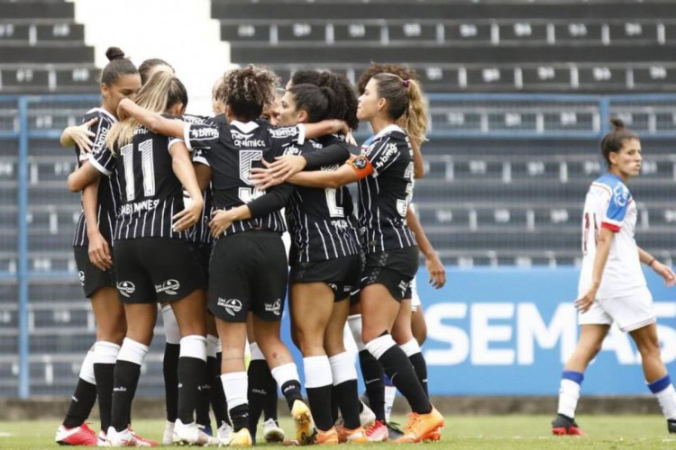 CAMPEONATO BRASILEIRO DE FUTEBOL FMEININO DA SÉRIE A1 DE 2021. PRIMEIRA FASE. DÉCIMA PRIMEIRA RODADA. CORINTHIANS-SP. PALMEIRAS-SP. GRÊMIO-RS. NAPOLI-SC. AVAÍ/KINDERMANN-SC. FLAMENGO-RJ. SÃO JOSÉ-SP. BAHIA-BA.
