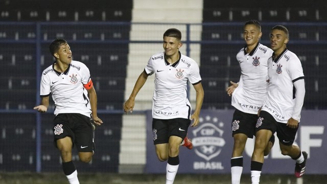 CAMPEONATO BRASILEIRO DE FUTEBOL SUB-17 DE 2021. PRIMEIRA FASE. GRUPO B. CORINTHIANS-SP. INTERNACIONAL-RS.