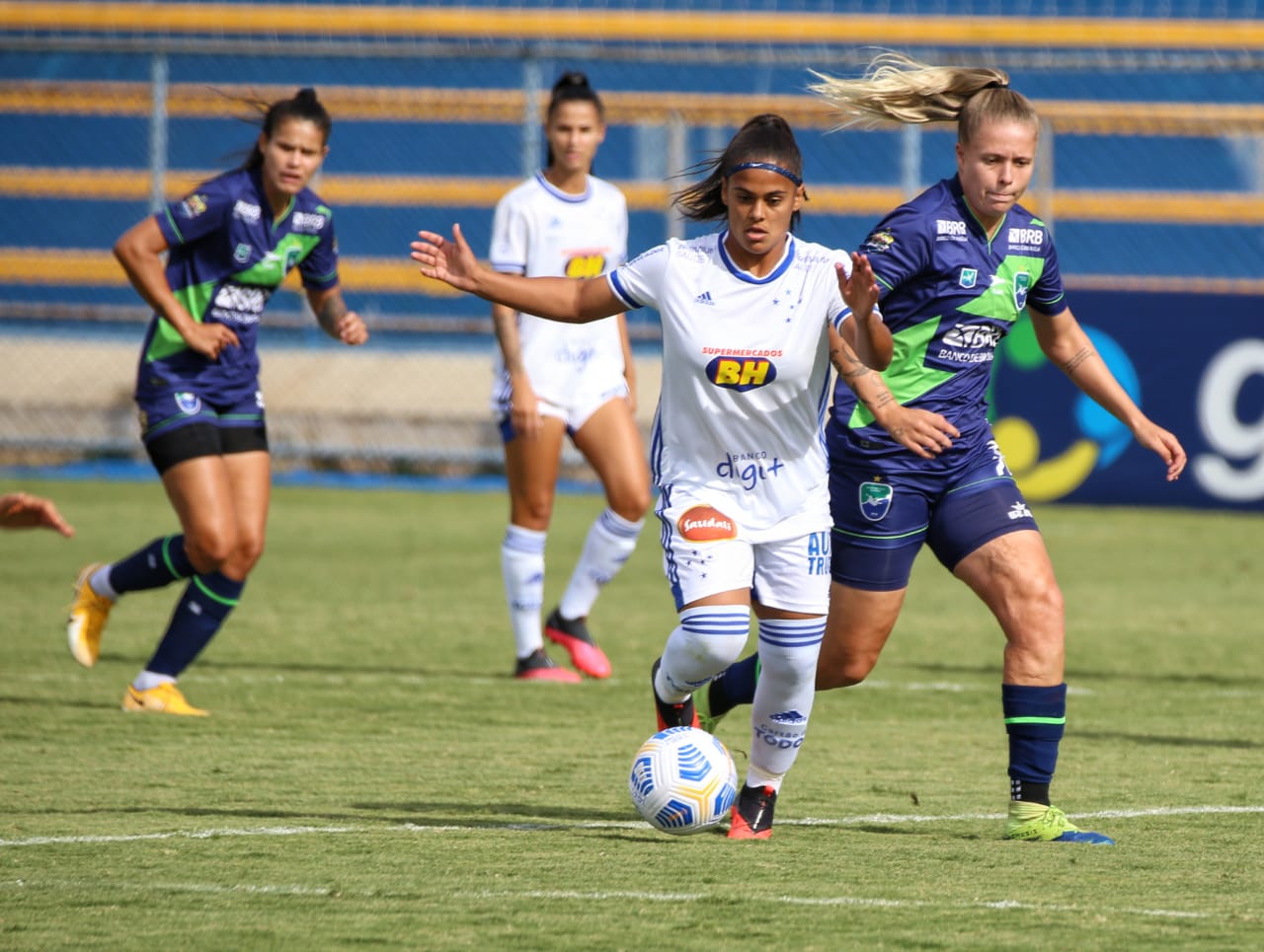CAMPEONATO BRASILEIRO DE FUTEBOL FEMININO DA SÉRIE A1 D E2021. PRIMEIRA FASE. QUINTA RODADA. MINAS BRASÍLIA-DF. CRUZEIRO-MG.