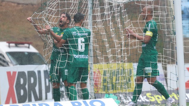 CAMPEONATO MATO-GROSSENSE DE 2021. FINAL. JOGO DE VOLTA. SEGUNDA PARTIDA. CUIAOPERÁRIO DE VARGEM GRANDE-MT. VICE-CAMPEÃO. BÁ-MT. CAMPEÃO.