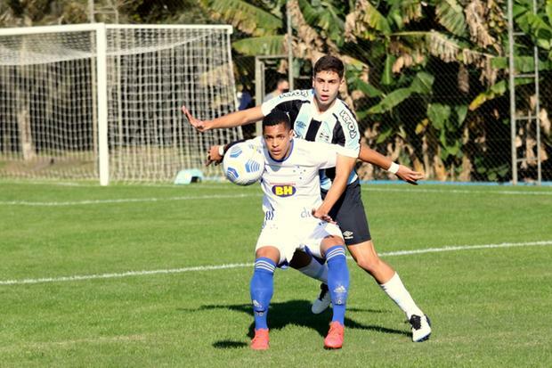 CAMPEONATO BRASILEIRO DE FUTEBOL SUB-17 DE 2021. PRIMEIRA FASE. GRUPO A. CRUZEIRO-MG. GRÊMIO-RS.