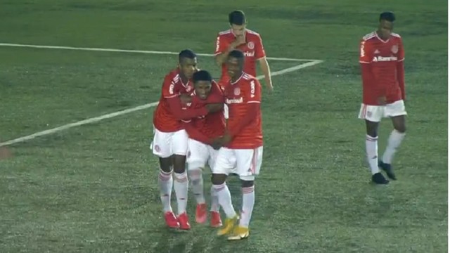 COPA DO BRASIL SUB-20 DE 2021. OITAVAS DE FINAL. JOGO DE VOLTA.S EGUNDA PARTIDA. INTERNACIONAL-RS. CLASSIFICADO. TUPI-MG. ELIMINADO. DE 2021.