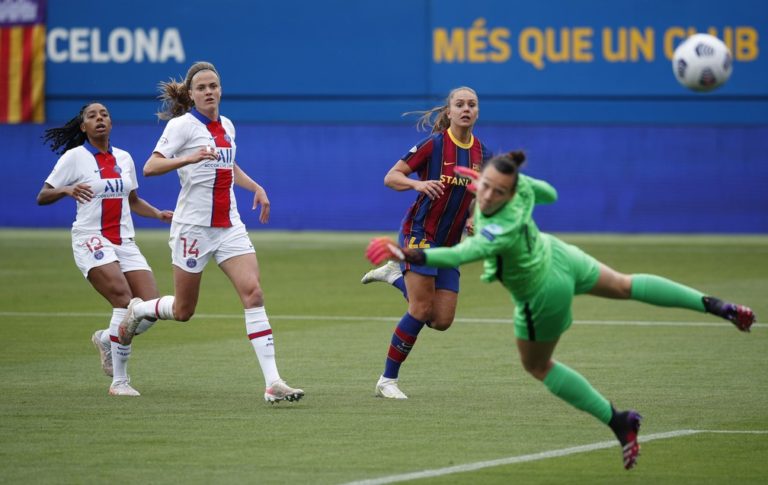 LIGA DOS CAMPEÕES DABEUROPA. TEMPORADA 2020. 2021. SEMIFINAL. JOGO DE VOLTA. SEGUNDA PARTIDA. FUTEBOL FEMININO. BARCELONA. ESPANHA. CLASSIFICADO. PARIS SAINT-GERMAIN. FRANÇA. ELIMINADO. CHELSEA. INGLATERRA. CLASSIFICADO. BAYERN DE MUNIQUE. ALEMANHA. ELIMINADO. FINAL. BARCELONA. ESPANHA. CHELSEA. INGLATERRA.