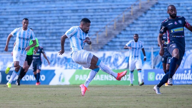 CAMPEONATO PARANAENSE DE 2021. QUARTAS DE FINAL. JOGO DE IDA. PRIMEIRA PARTIDA. LONDRINA-PR. CIANORTE-PR. AZURIZ-PR. OPERÁRIO-PR. MARINGÁ-PR. FUTEBOL CLUBE CASCAVEL-PR.