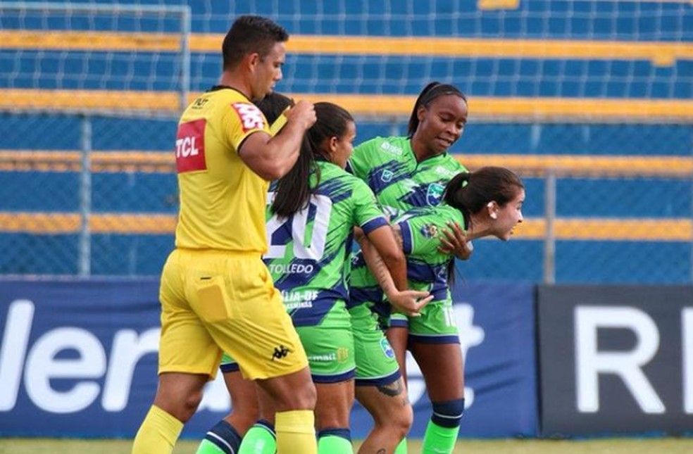 CAMPEONATO BRASILEIRO DE FUTEBOL FEMININO SÉRIE A1 DE 2021. PRIEMIRA FASE. SÉTIMA RODADA. MINAS BRASÍLIA-DF. FERROVIÁRIA-SP.