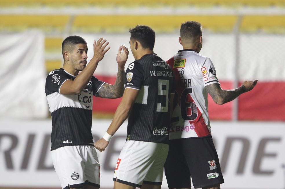 TAÇA LIBERTADORES DA AMÉRICA DE 2021. FASE DE GRUPOS. GRUPO B. TERCEIRA RODADA. OLIMÍA. PARAGUAI. ALWAYS READY. BOLÍVIA.