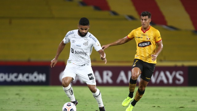 TAÇA LIBERTADORES DA AMÉRICA DE 2021. FASE DE GRUPOS. GRUPO C. BARCELONA DE GUAYAQUIL. EQUADOR. PRIEMIRO LUGAR. SANTOS-SP. BRASIL. TERCEIRO LUGAR.