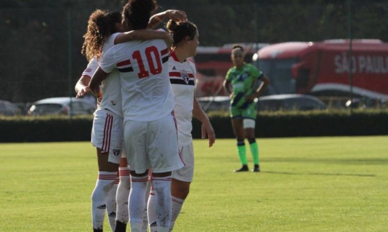 CAMPEONAOT BRASILEIRO DE FUTEBOL FEMININO DA SÉRIE A1 D E2021. PRIMEIRA FASE. DÉCIMA PRIMEIRA RODADA. SÃO PAULO-SP. MINAS BRASÍLIA-DF. CRUZEIRO-MG. INTERNACIONAL-RS.