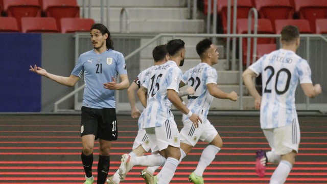 COPA AMÉRICA DE 2021. PRIMEIRA FASE. SEGUNDA RODADA. ARGENTINA. URUGUAI.