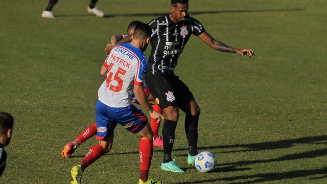 CAMPEONATO BRASILEIRO DA SÉRIE A DE 2021. PRIMEIRA FASE. QUINTA RODADA. CORINTHIANS-SP. BAHIA-BA.
