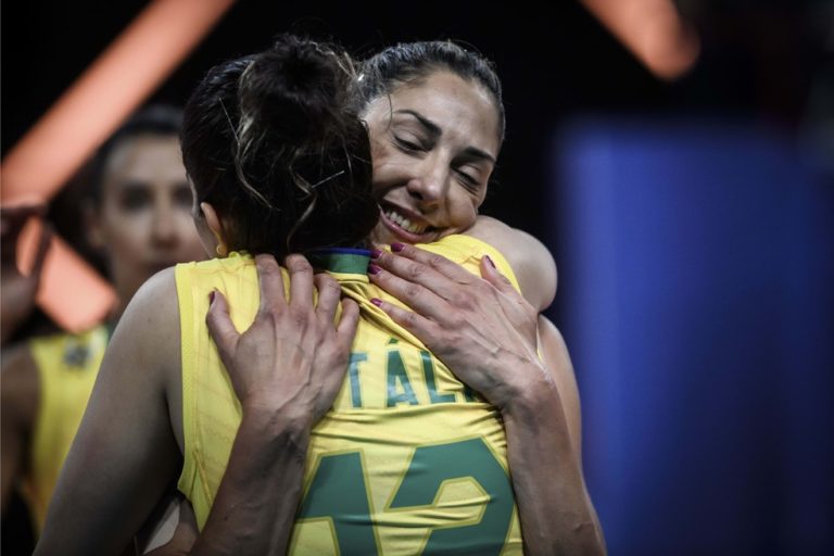LIGA DAS NAÇÕES DE VÔLEI FEMININO. BRASIL. HOLANDA.
