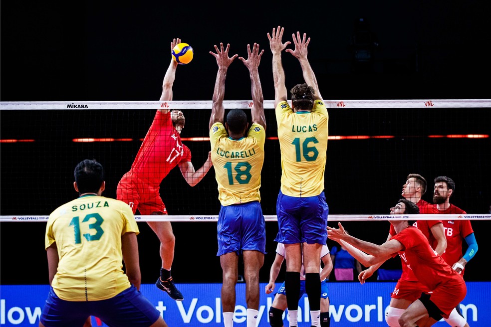 LIGA DAS NAÇÕES DE VÔLEI MASCULINO. BRASIL. RÚSSIA.