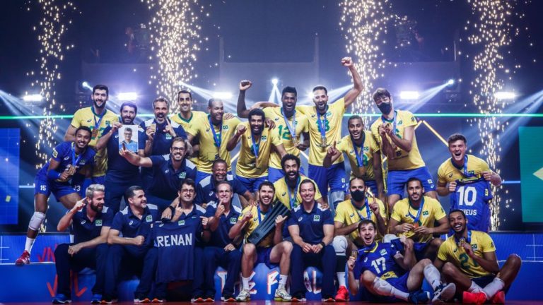 LIGA DAS NAÇÕES. FINAL. PARTIDA ÚNICA. JOGO ÚNICO. BRASI. CAMPEÃO. POLÔNIA. VICE-CAMPEÃO.