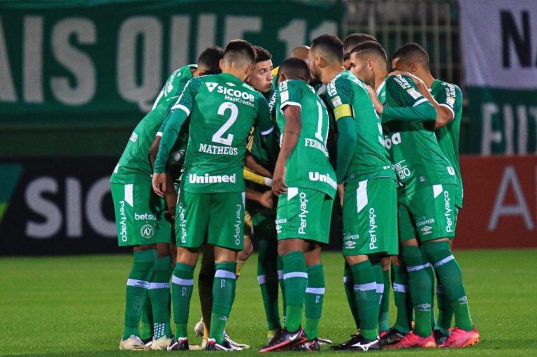 CAMPEONATO BRASILEIRO DA SÉRIE A DE 2021. PRIMEIRA FASE. TERCEIRA RODADA. CEARÁ-CE. CHAPECOENSE-SC.