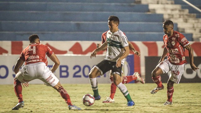 CAMPEONATO BRASILEIRO DA SÉRIE B DE 2021. PRIMEIRA FASE. QUINTA RODADA. CORITIBA-PR. VILA NOVA-GO.