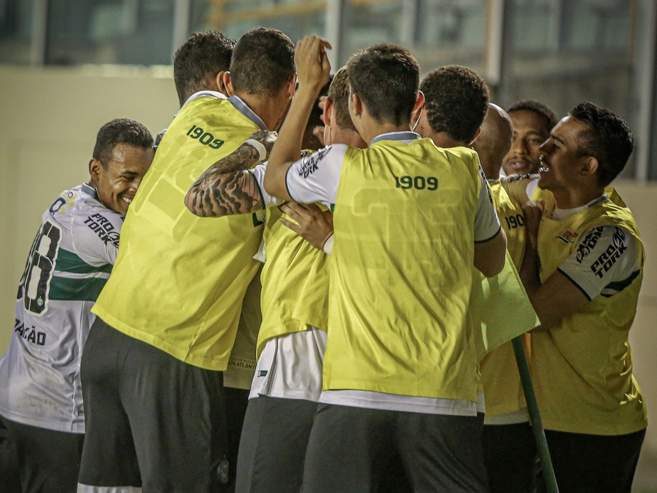 CAMPEONATO BRASILEIRO DA SÉRIE B DE 2021. PRIMEIRA FASE. OITAVA RODADA. CONFIANÇA-SE. CORITIBA-PR.