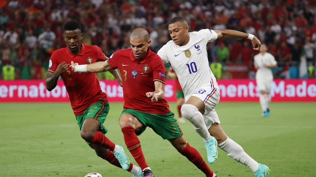 EUROCOPA DE 2020. 2021. PRIMEIRA FASE. GRUPO F. TERCEIRA RODADA. FRANÇA. PRIMEIRO LUGAR. PORTUGAL. TERCEIRO LUGAR.