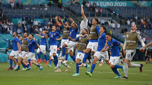 EUROCOPA DE 2020. 2021. PRIMEIRA FASE. TERCEIRA RODADA. GRUPO A. ITÁLIA. PRIMEIRO LUGAR. PAÍS DE GALES. SEGUNDO LUGAR.