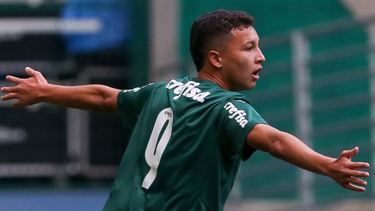 CAMPEONATO BRASILEIRO DE FUTEBOL SUB-17 DE 2021. PRIEMIRA FASE. OITAVA RODADA. GRUPO A. PALMEIRAS-SP. GRÊMIO-RS.
