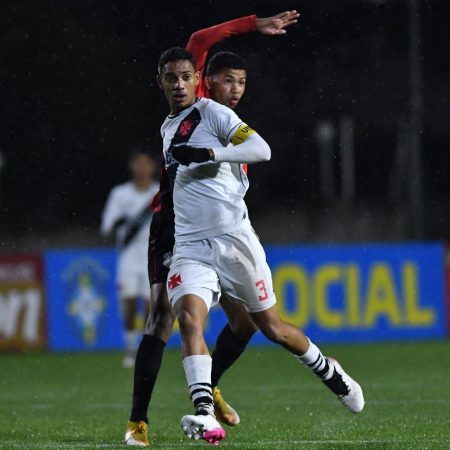CAMPEONATO BRASILEIROD E FUTEBOL SUB-17 DE 2021. PRIEMIRA FASE. SÉTIMA RODADA. GRUPO B. ATHLETICO-PR. VASCO-RJ.