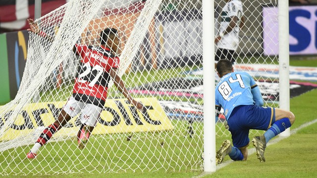 COPA DO BRASIL DE 2021. TERCEIRA FASE. SEGUNDO JOGO. JOGO DE VOLTA. TERCEIRA FASE. FLAMENGO-RJ. CLASSIFICADO. CORITIBA-PR. ELIMINADO.