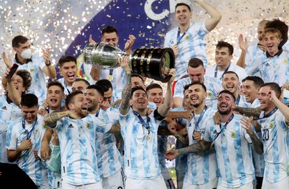 COPA AMÉRICA DE 2021. FINAL. JOGO ÚNICO. PARTIDA ÚNICA. ARGENTINA. CAMPEÃ. BRASIL. VICE-CAMPEÃO.
