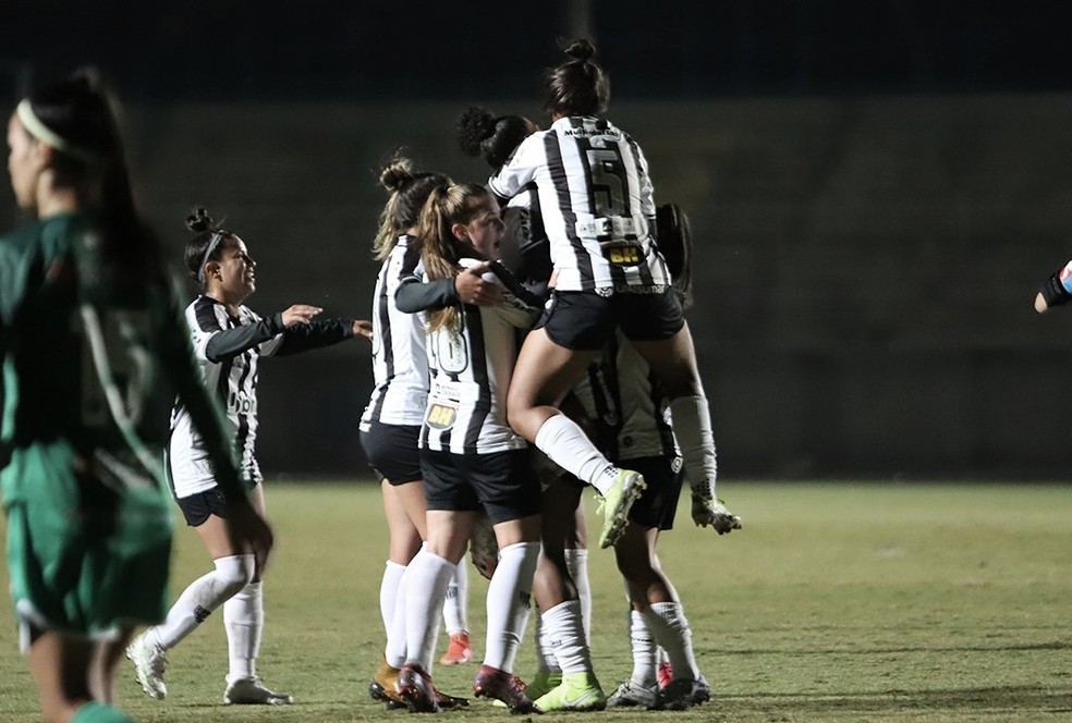 CAMPEONATO BRASILEIRO DE FUTEBOL FEMININO DA SÉRIE A2 D E2021. OITAVAS DE FINAL. JOGO VOLTA. SEGUNDA PARTIDA. ATLÉTICO-MG. CLASSIFICADO. IRANDUBA-AM. ELIMINADO. QUARTAS DE FINAL. ATLÉTICO-MG. CONTRA. AMÉRICA-MG. OU. VASCO-RJ.