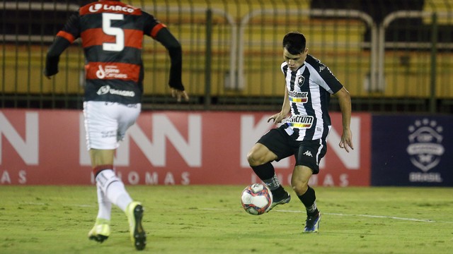 CAMPEONATO BRASILEIRO DA SÉRIE B DE 2021. PRIMEIRA FASE. OITAVA RODADA. BOTAFOGO-RJ. VITÓRIA-BA.