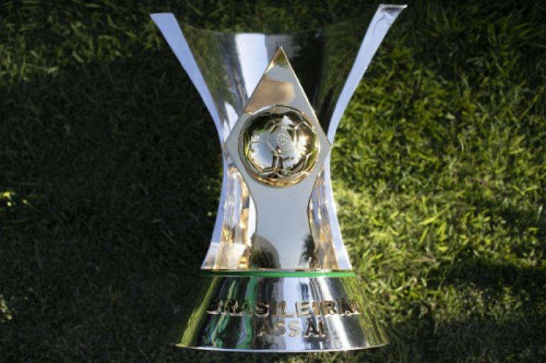 CAMPEONATO BRASILEIRO DA SÉRIE A. SÉRIE B DE 2021. TRANSMISSÃO. ESPANHOL. PORTUGUÊS.