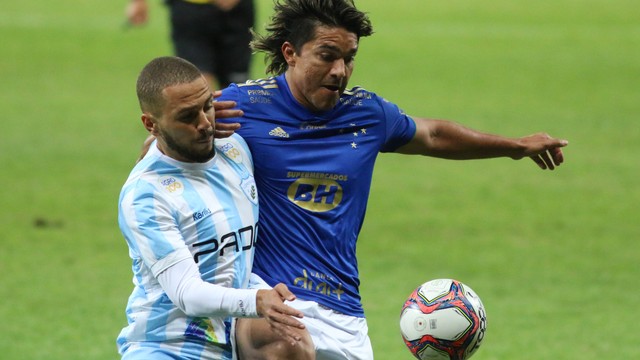 CAMPEONATO BRASILEIRO DA SÉRIE B DE 2021. PRIMEIRA FASE. DÉCIMA QUINTA RODADA. CRUZEIRO-MG. LONDRINA-PR.