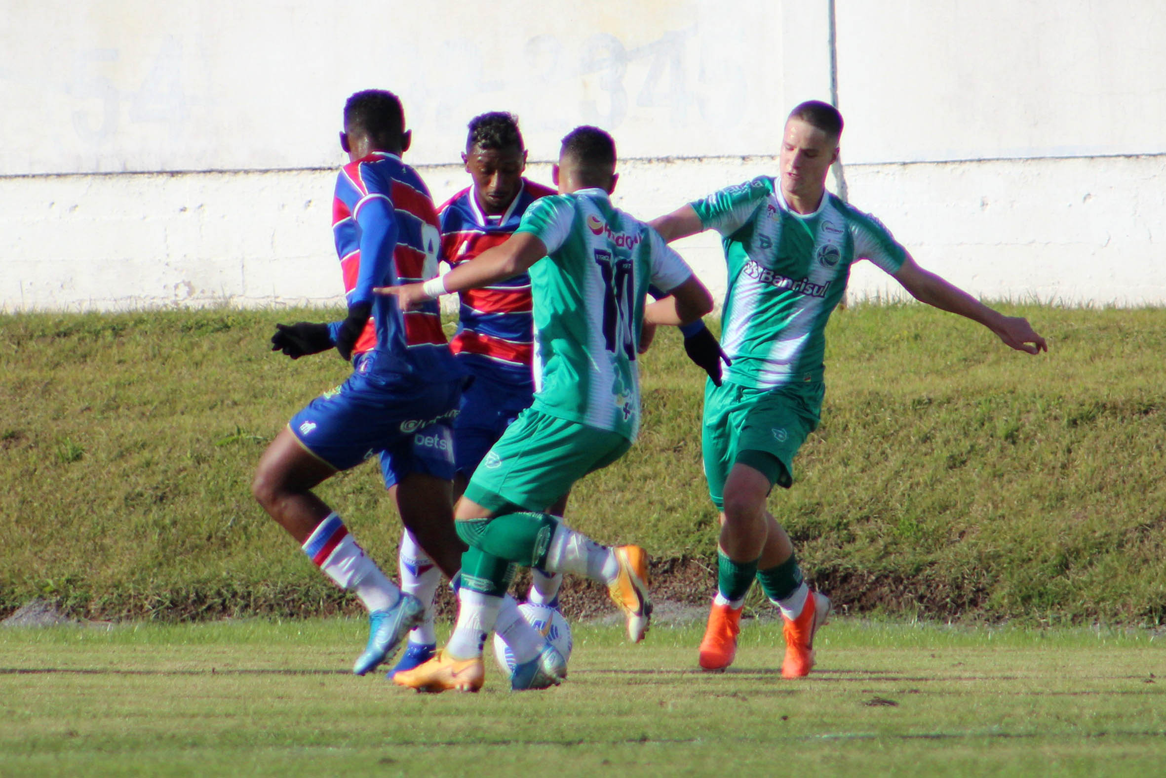 CAMPEONATO BRASILEIRO DE FUTEBOL DE ASPIRANTES SUB-23 D E2021. PRIEMIRA FASE. QUARTA RODADA. GRUPO A. FORTALEZA-CE. JUVENTUDE-RS.