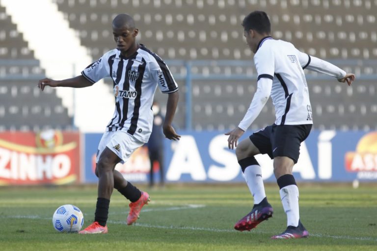 CAMPEONATO BRASILEIRO DE FUTEBOL SUB-20 DE 2021. PRIMEIRA FASE. TERCEIRA RODADA. CORINTHIANS-SP. ATLÉTICO-MG.