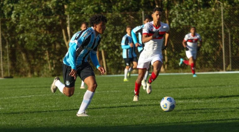 CAMPEONATO BRASILEIRO DE FUTEBOL SUB-20 DE 2021. PRIMEIRA FASE. SEXTA RODADA. ATLÉTICO-GO. GRÊMIO-RS.