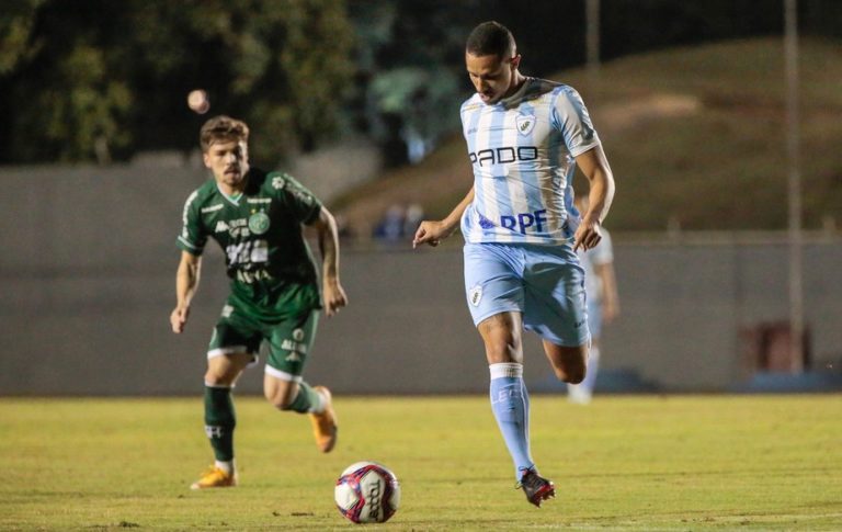 CAMPEONATO BRASILEIRO DA SÉRIE B DE 2021. PRIMEIRA FASE. DÉCIMA RODADA. LONDRINA-PR. GUARANI-SP.
